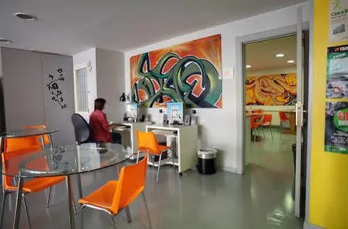 Alberguinn Barcelona Hostel