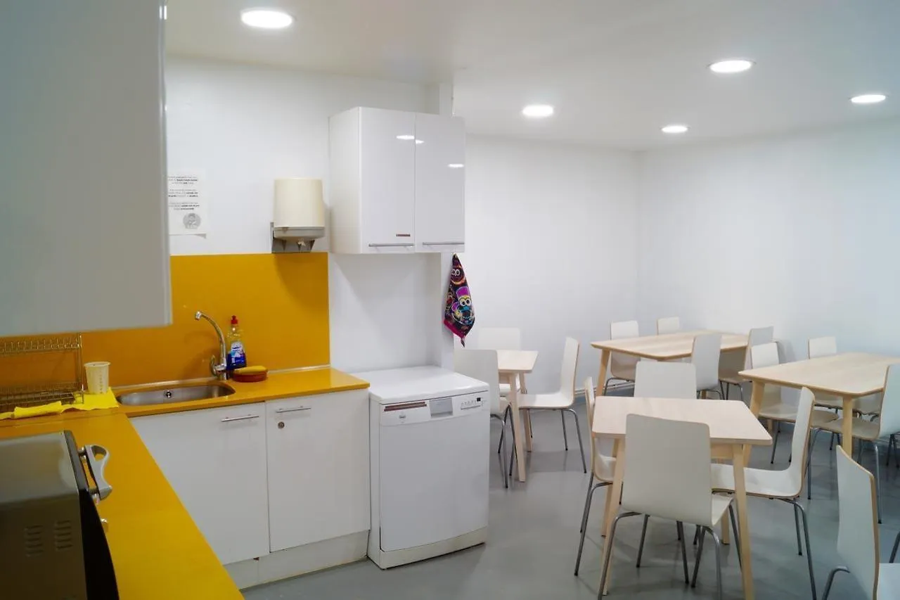 Hostel Alberguinn Barcelona Spain